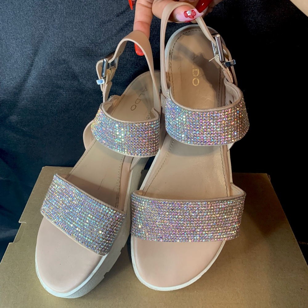 Small platform strapy sandals🔥